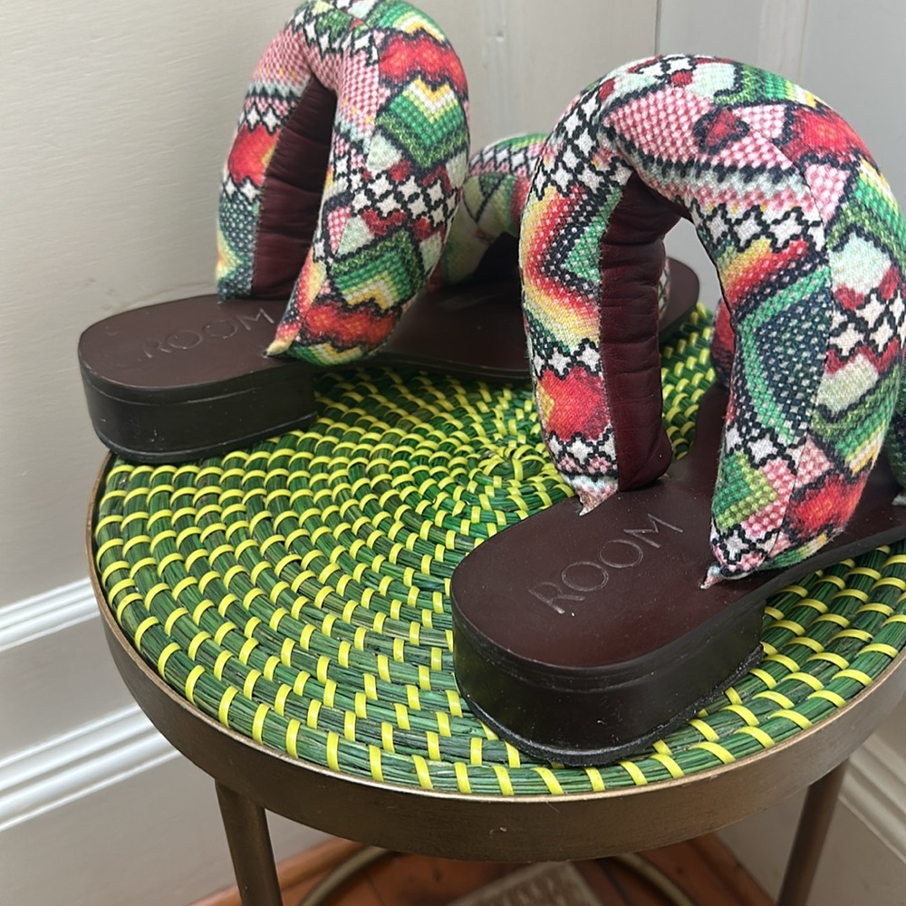Room x Farm Rio sandals size 9 - Picture 6 of 8
